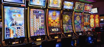 Antarmuka permainan Money Train di raja4d slot dengan gulungan dan tombol kontrol